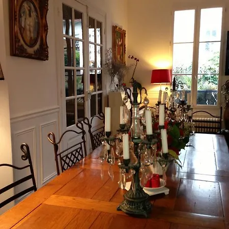 Bed & Breakfast Le Clos Des Colombes Bois-Colombes